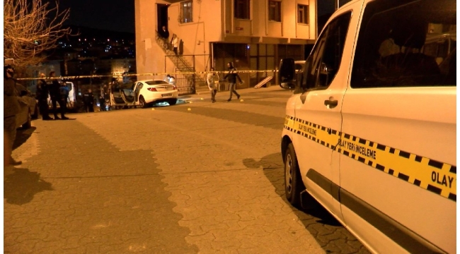 İstanbul’da pusu kurdukları otomobile kurşun yağdırdılar