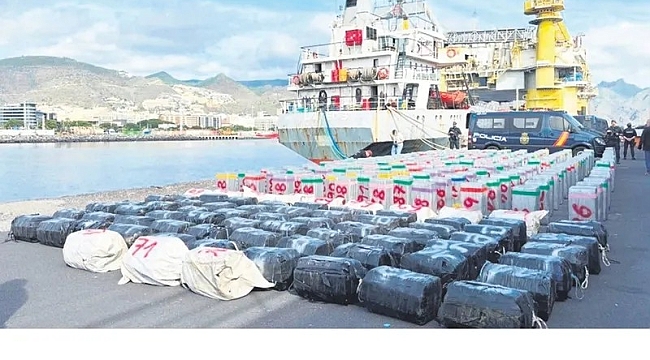 Kriptolu haberleşme sistemi SKY ECC çözüldü: Uyuşturucu baronlarına dev darbe